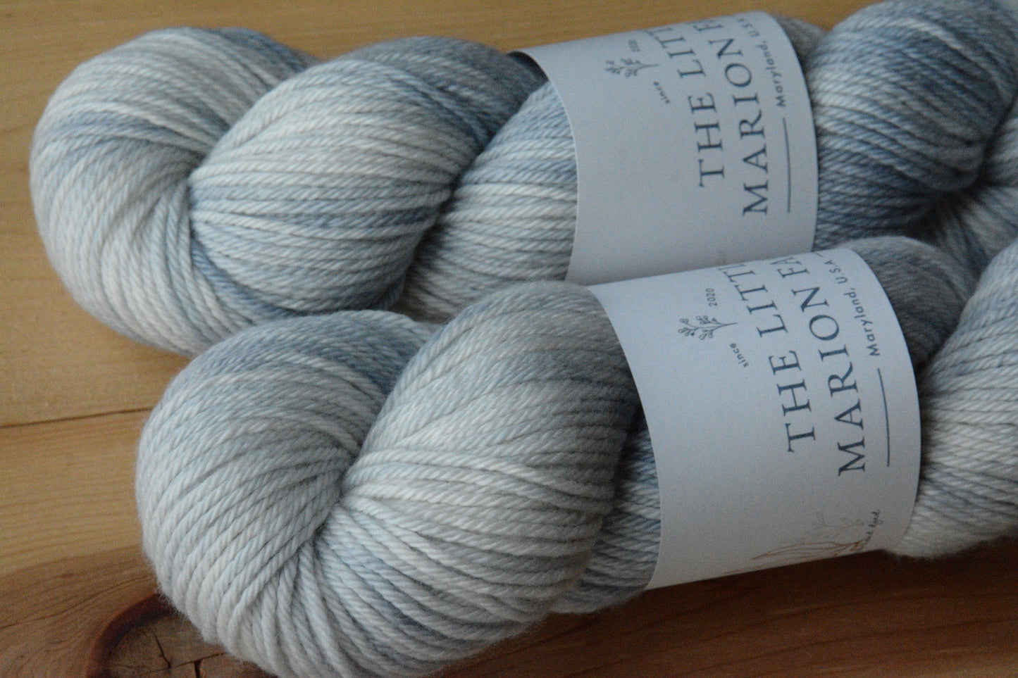 Cloud - 4-ply 100% non-super wash worsted merino yarn. 100g, 218 yards, soft splashes of grays, blue-gray. Soft 20.5 micron.