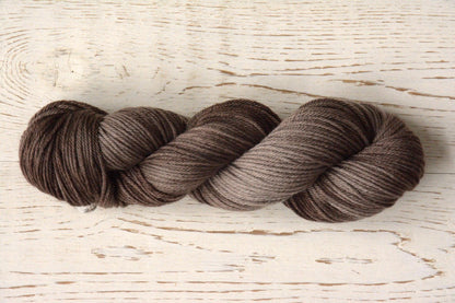 Mushroom - 4-ply 100% non-super wash worsted weight merino yarn. 100g, 218 yards, warm gray brown taupe. Soft 20.5 micron.